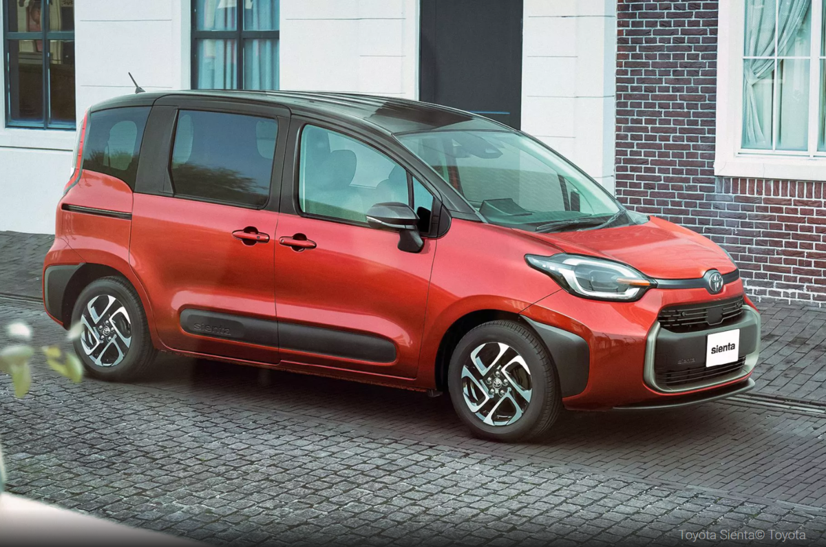 За пределами Японии Toyota Sienta практически неизвестна: официально эти машины поставляют лишь в некоторые азиатские страны, причем Китая среди них нет.