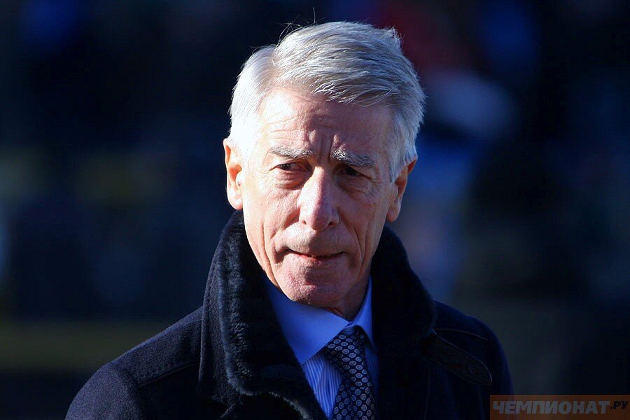 В. К. Непомнящий. Выдающийся тренер, который создал А. Дзюбу, как футболиста