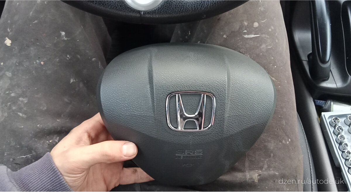 Как снять эмблему с руля хонда Замена эмблемы Honda на руле (на подушке безопасности) Honda & Acura TOWOX на