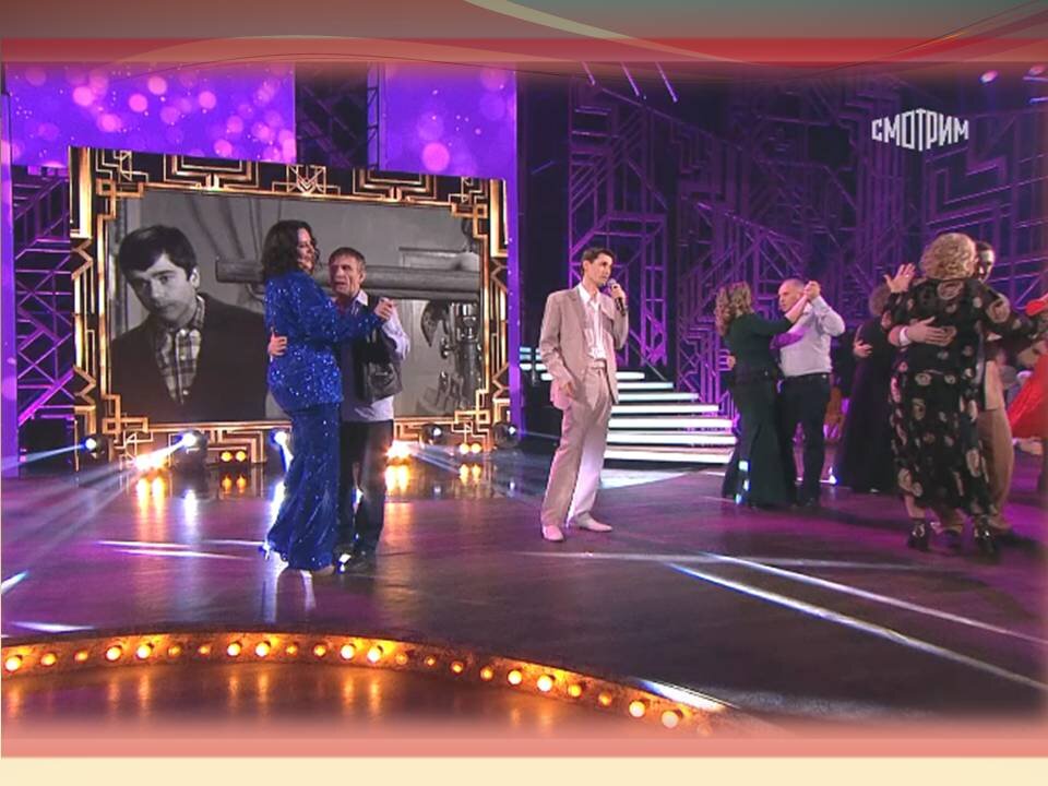 поёт Сергей  Смагин