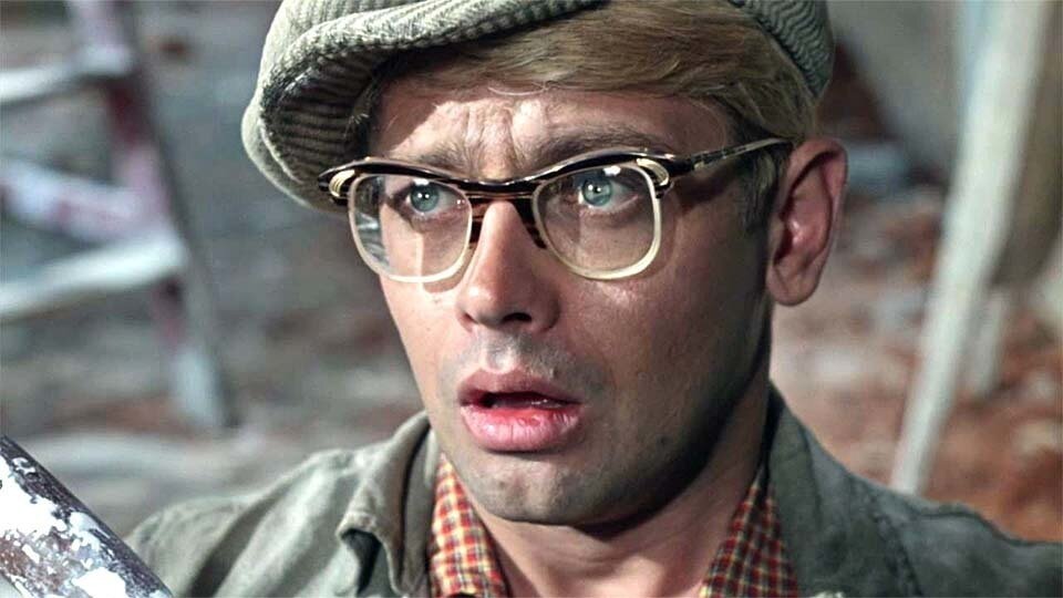 «Операция Ы». Кадр из фильма