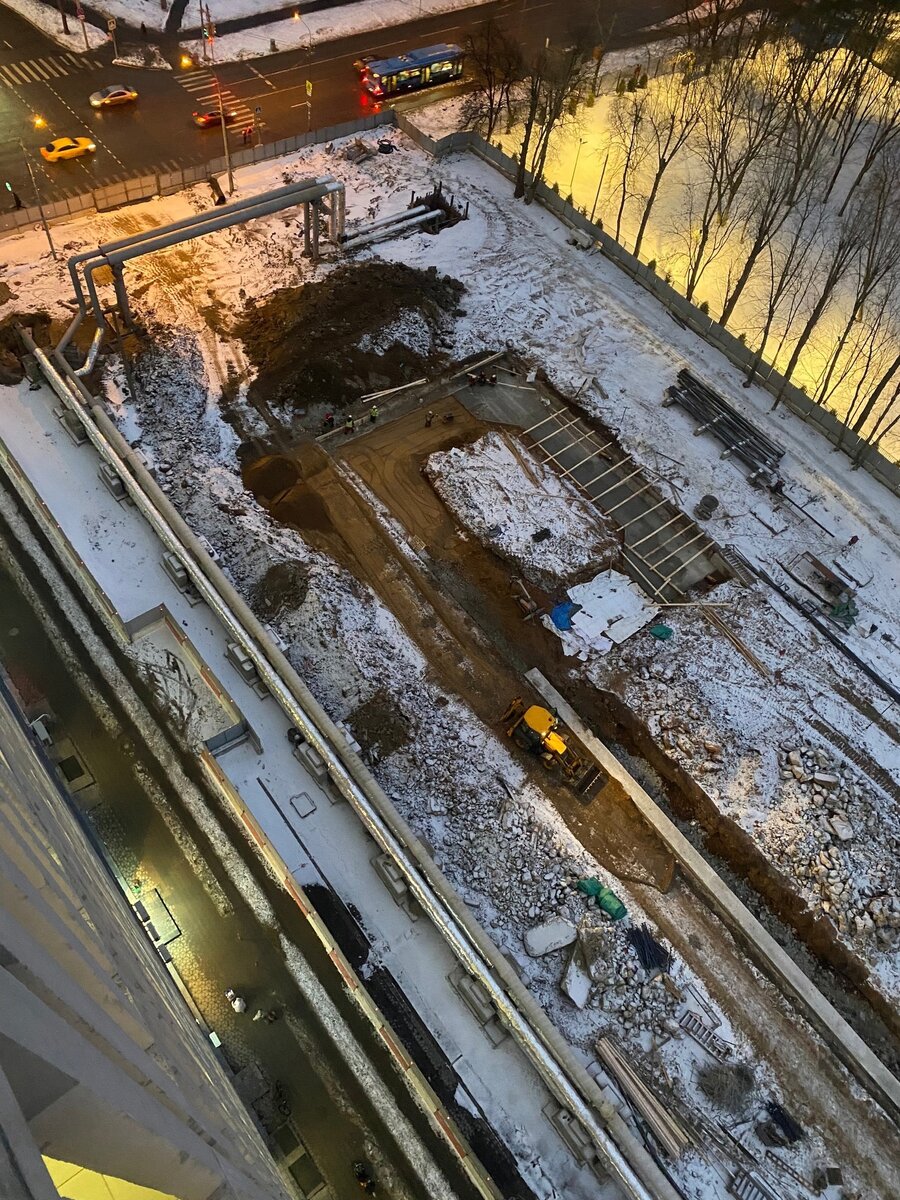 Добрый день! Однажды поедем в Строгино через 🚇 «Бульвар Карбышева» 
💸Рублёво-Архангельской линии, примерно через 5 лет.