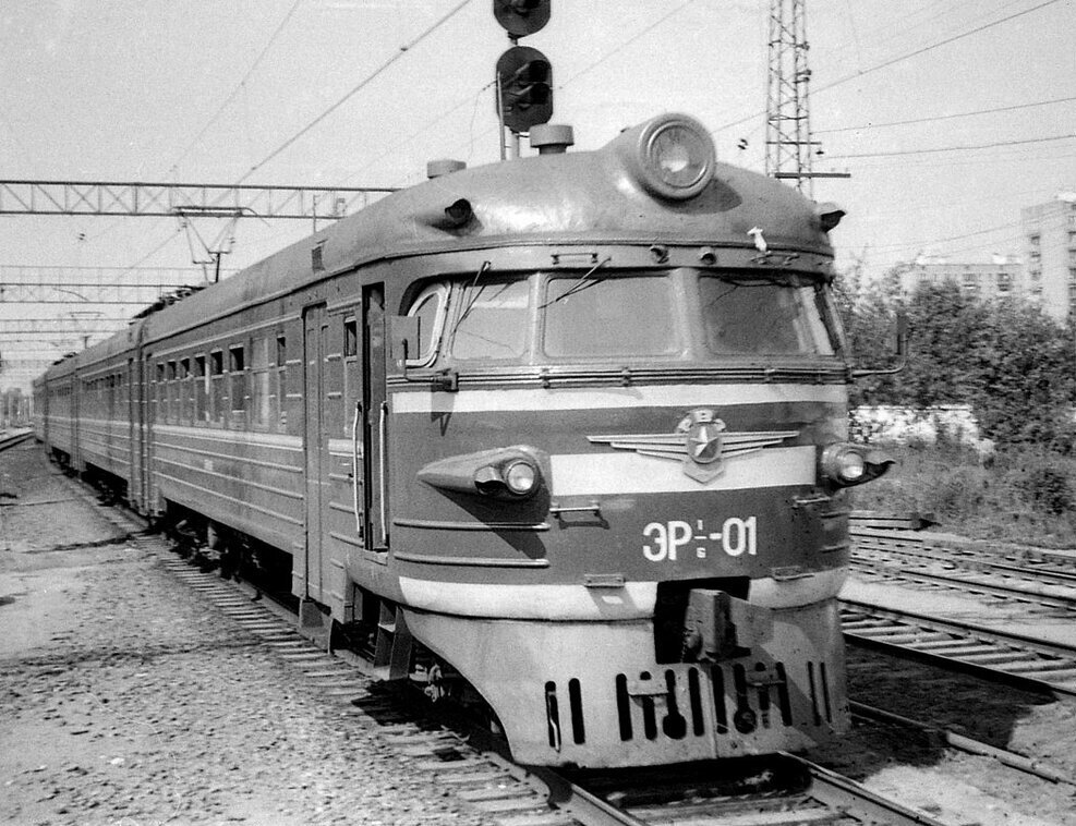 Эр 7. Эр1 1959. Эр6 электропоезд. Электропоездов эр1 1957. Эр1 (электропоезд Рижский, 1-й Тип).