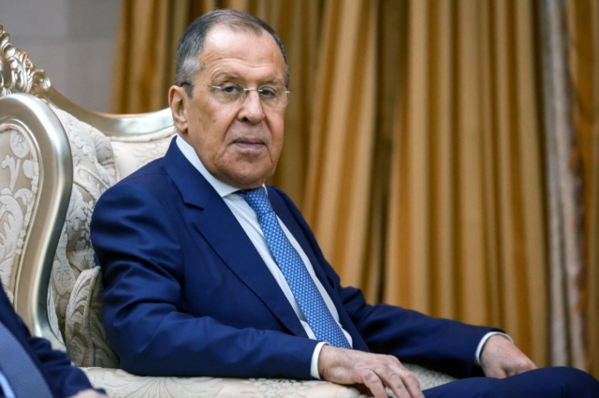    Министр иностранных дел РФ Сергей Лавров во время встречи в Нуакшоте с президентом Мавритании Мухаммедом ульд аш-Шейхом аль-Газуани.