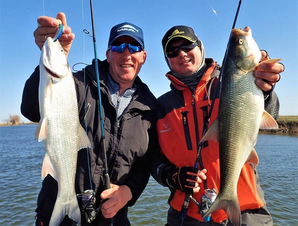 клева сочи. рыбачат на льду. Fishhungry карп. ресторан клево адлер новиков. место для рыбалки.