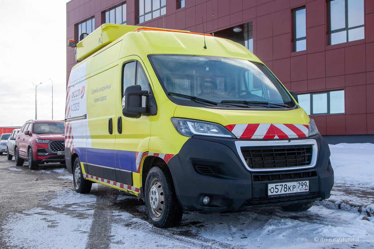 Первое правило при ДТП и непредвиденной остановке на автомагистрали ...