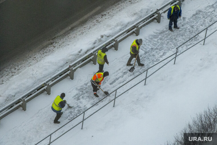    Температура воздуха днем не будет превышать -12 градусов