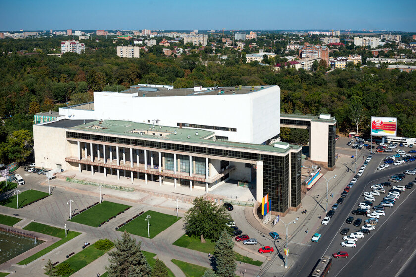 Драмтеатр им.Горького