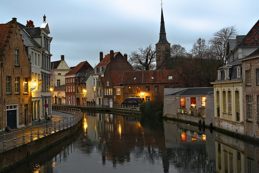 Брюгге. Все фото в данной статье-Яндекс картинки. 