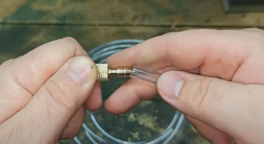 Как накачать колесо без насоса? Секрет старого водителя3