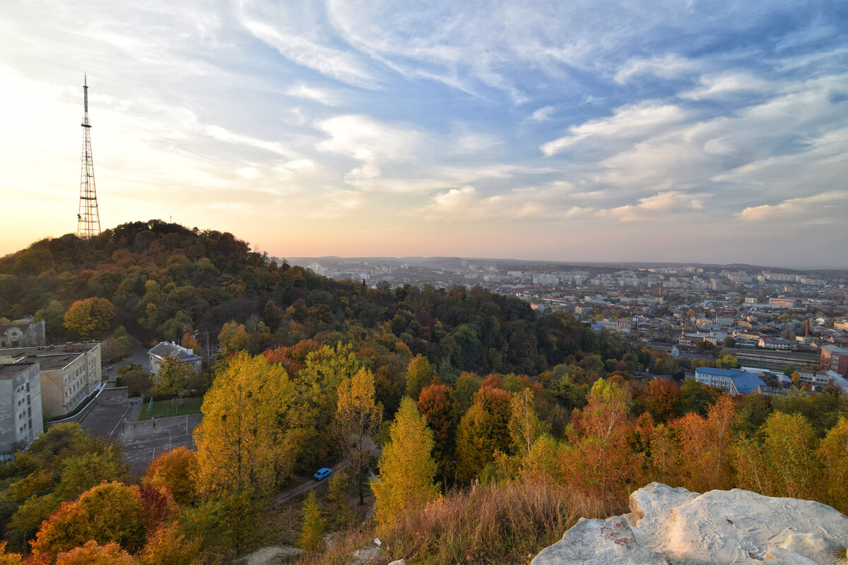 фото замкова гора