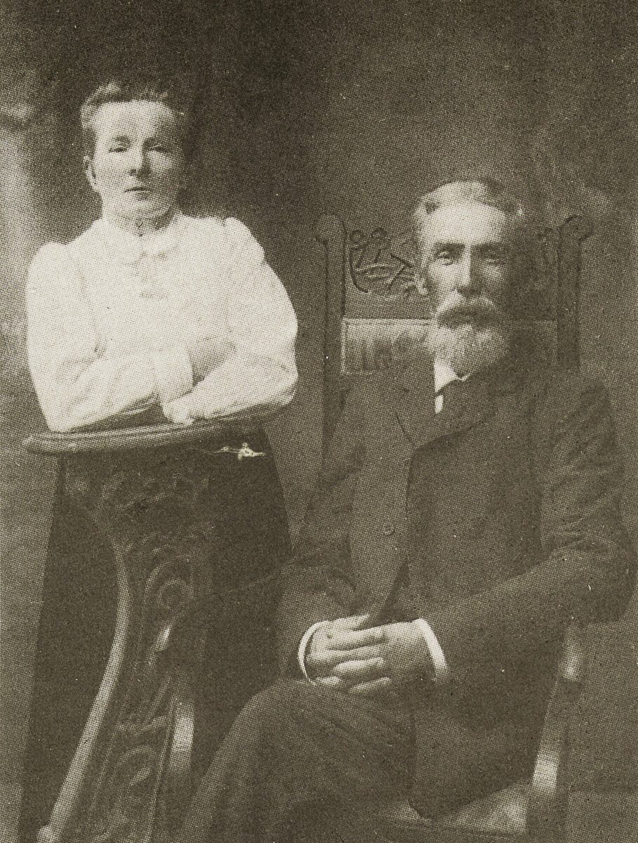 Родители А.С. Макаренко: Татьяна Михайловна и Семен Григорьевич. 1913 год