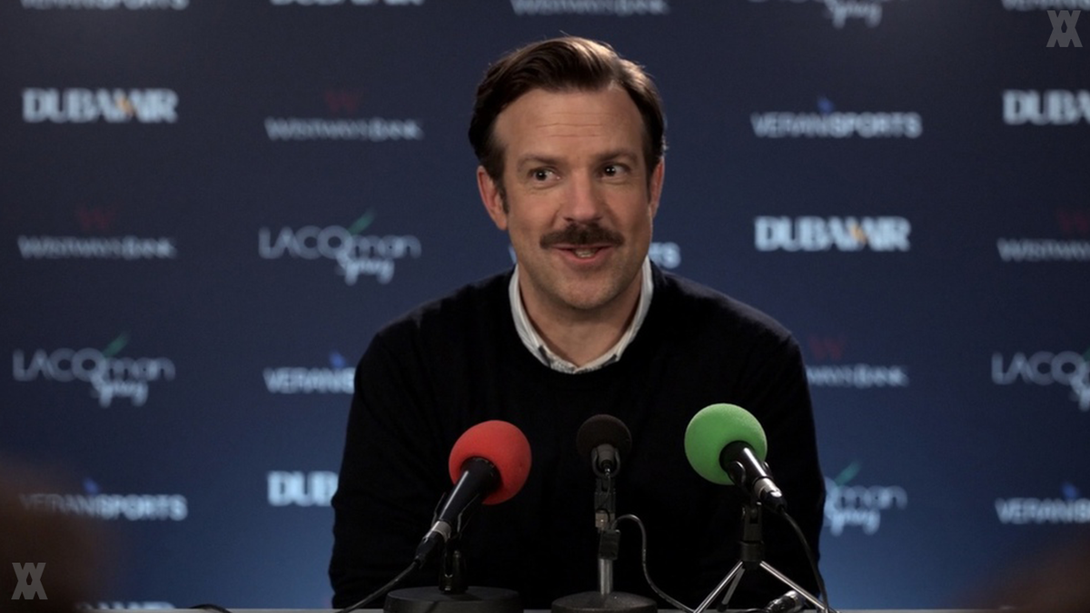 Джейсон Судейкис в роли Теда Лассо