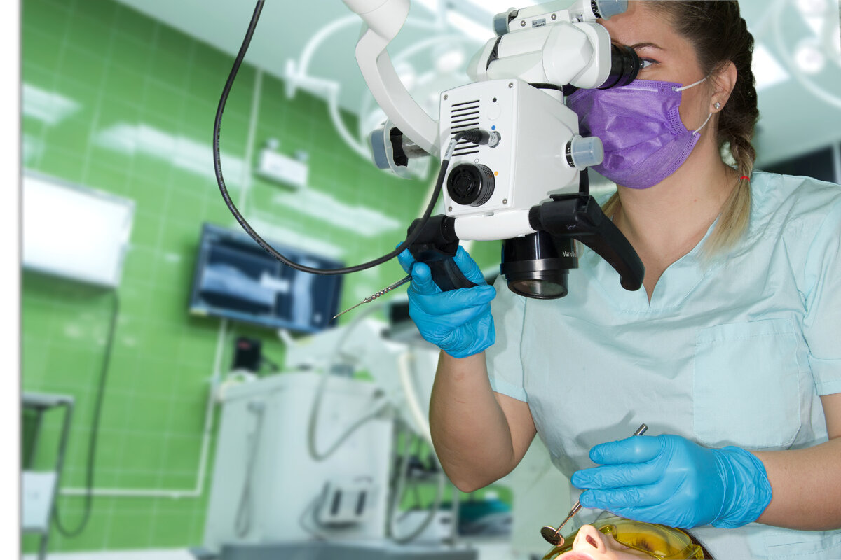 Савицкая Юлия Сергеевна - врач-стоматолог терапевт