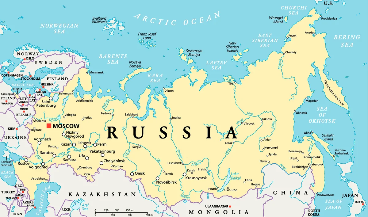 Карта России. Карта России на английском языке. Карта России с городами. Карта России фото. В каком направлении от уфы находится москва