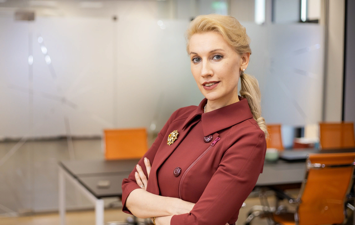 Интеллект руководителя. Директор интеллекта. Директор интеллекта. Эмоциональный интеллект clever. Сложные переговоры.