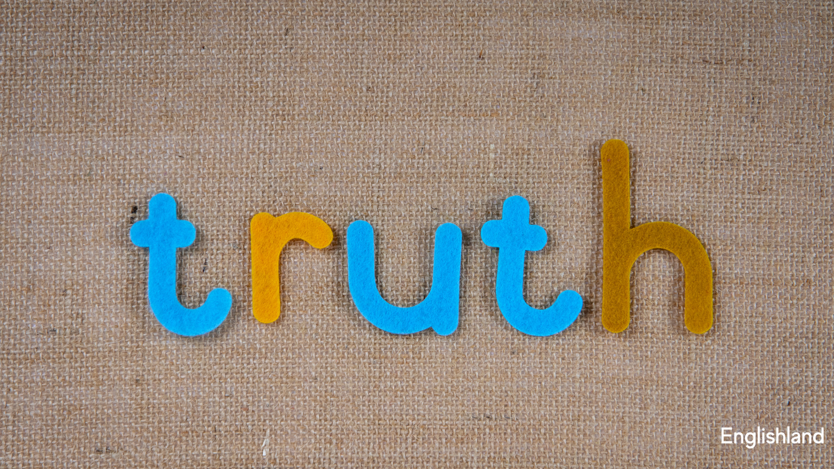 Коллаж создан автором канала