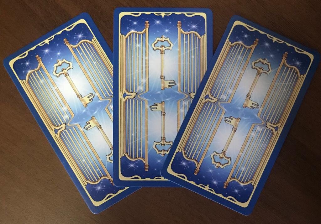 Добрый день❤️  
Я рада приветствовать вас на своём канале. После моих раскладов меняется жизнь, я покажу вам вашу ситуацию с другой стороны.
Расклад общий, проиграться может не у всех🌹
Подписывайтесь  на канал, чтобы не пропустить самое интересное. Буду благодарна за ваши лайки и комментарии 😘