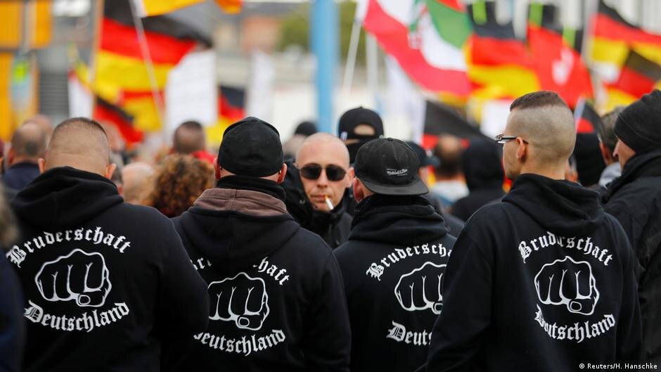 Правые экстремисты на демонстрации в Берлине, 2019 год.