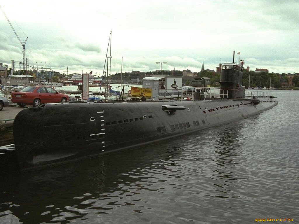 Источник https://i.artfile.me/wallpaper/15-08-2009/1024x768/korabli-podvodnye-lodki-151343.jpg
