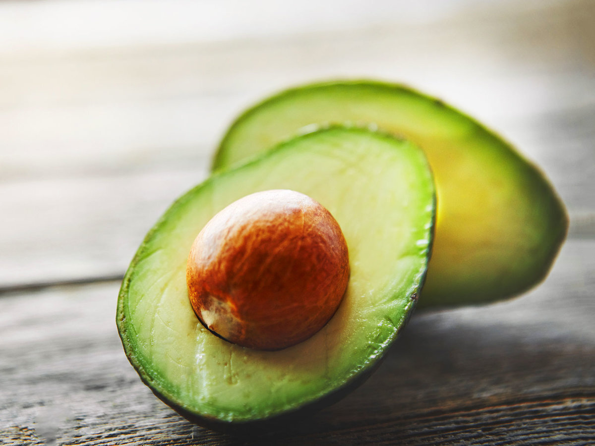 Avocado. Семена авокадо. Аллигаторова груша авокадо. Авокадо это ягода. Авокадо фото