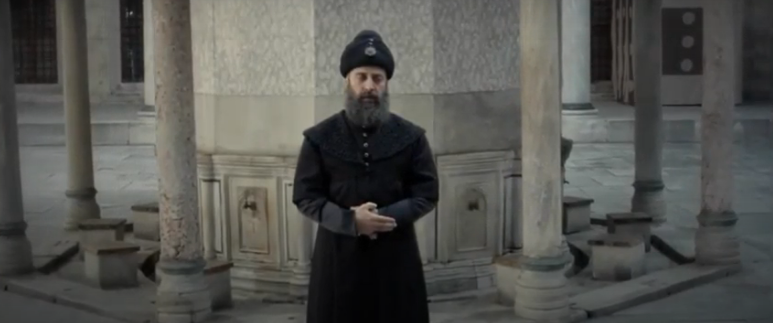 Халит Эргенч в роли Султана Сулеймана