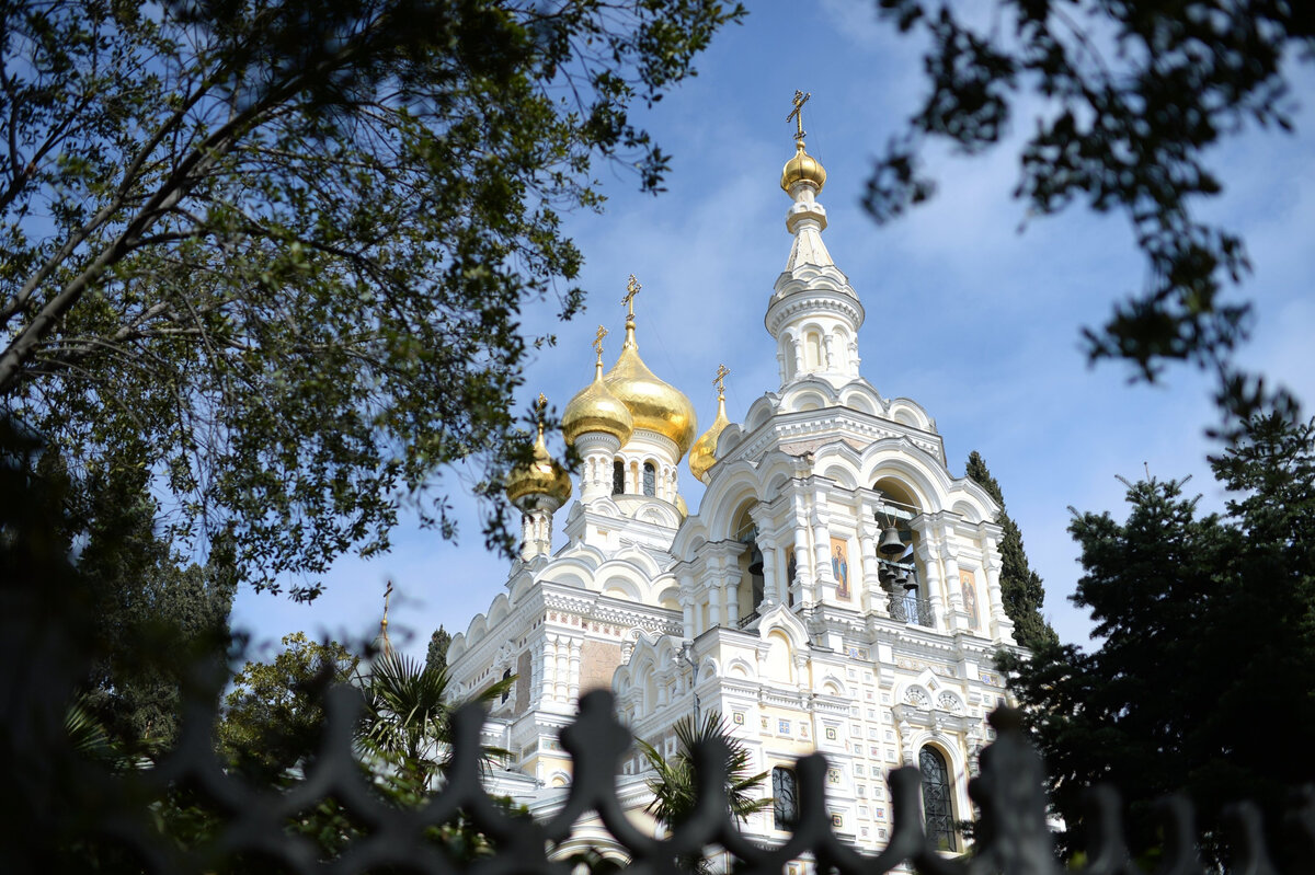 Собор Святого Александра Невского в Ялте // Фото: РИА Новости, Алексей Мальгавко