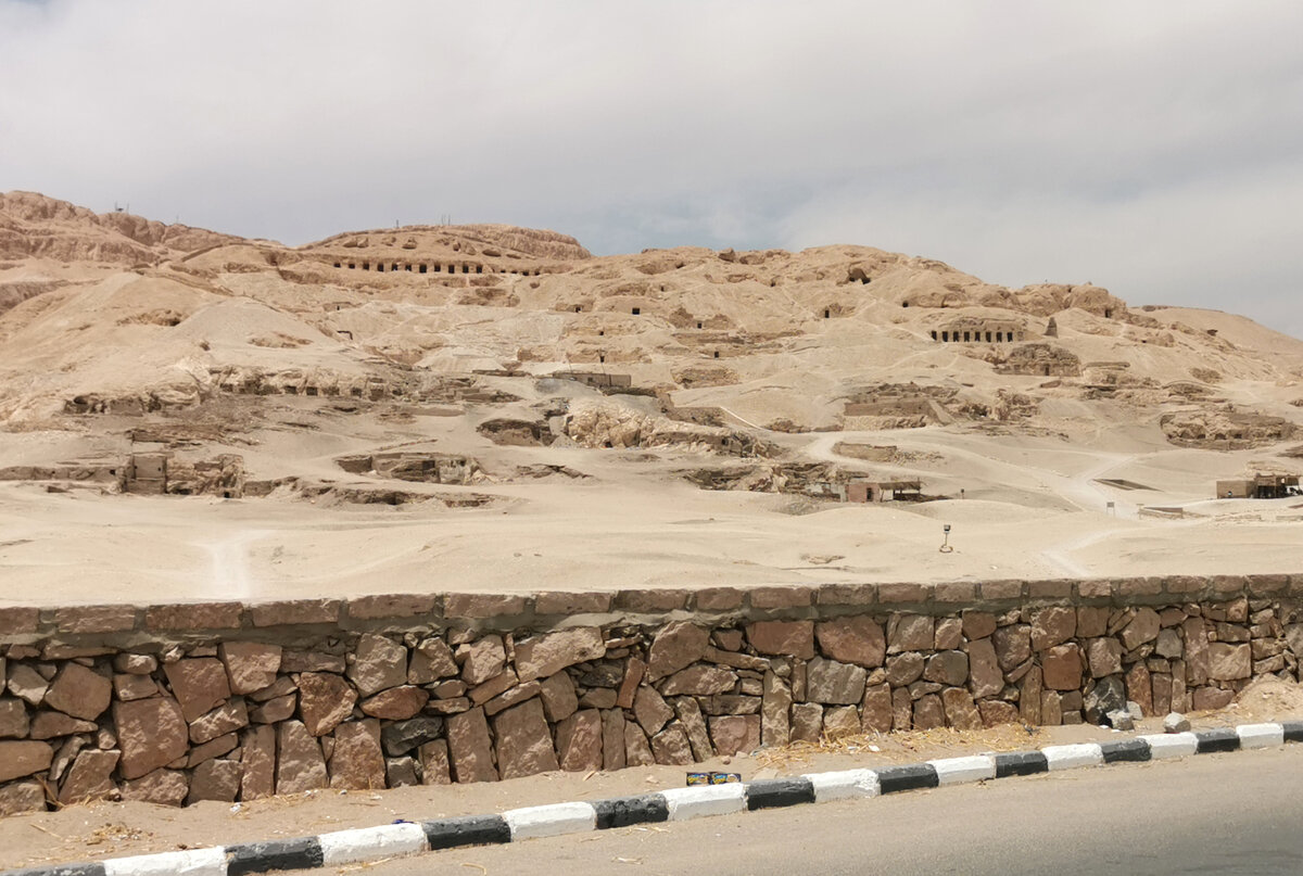 могилы дворян