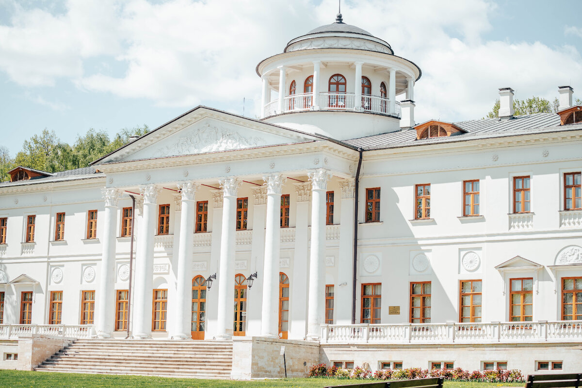 Главный дом музея-усадьбы (фото: архив «Мой район»)