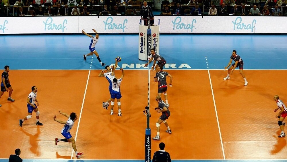 Most players look like Naruto during their run to the ball.