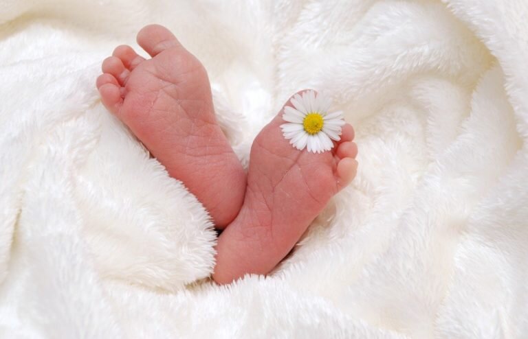    В Оренбурге на прошлой неделе родились Эдмон, Никон и Августина Кристина Просвиркина