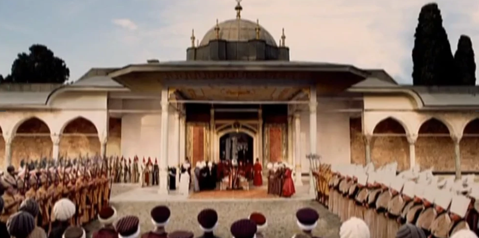 Первый двор Топкапы