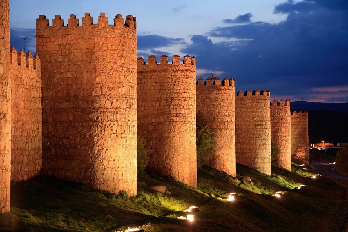 Замок Авила в Испании