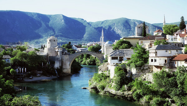 ссылка на источник фото: https://24mik.ru/images/Cities/Bosnia.jpg