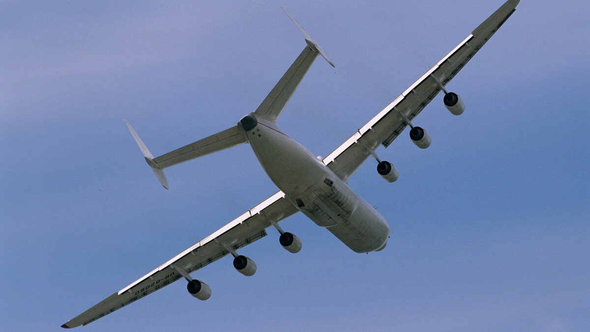    Тяжелый транспортный самолет Ан-225 "Мрия" (Украина)© РИА Новости . Дмитрий Коробейников