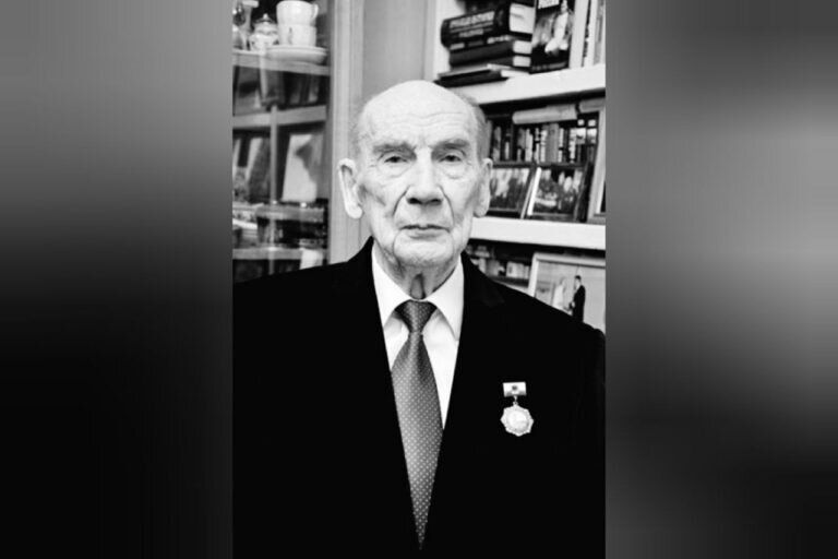    В Оренбурге 22 ноября состоится прощание с Почетным гражданином города Олегом Балыковым Андрей Севостьянов