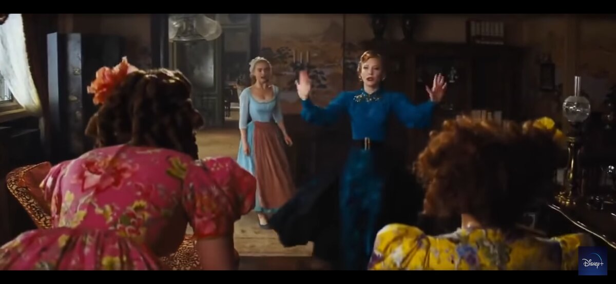 Кадр фильма "Золушка" Disney