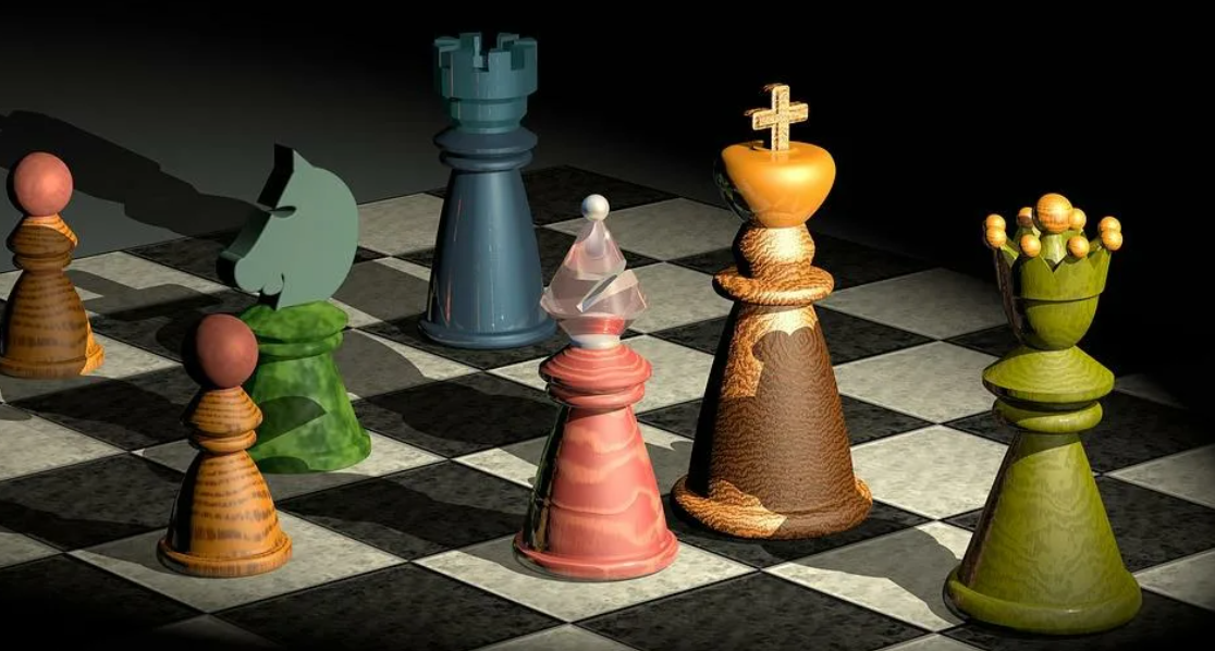Мат в 3 хода не так и сложен как можно представить. Фигур немного - всего 6 штук, включая королей. Так что блудиться негде. Главное - продумать тактику и начать действовать.