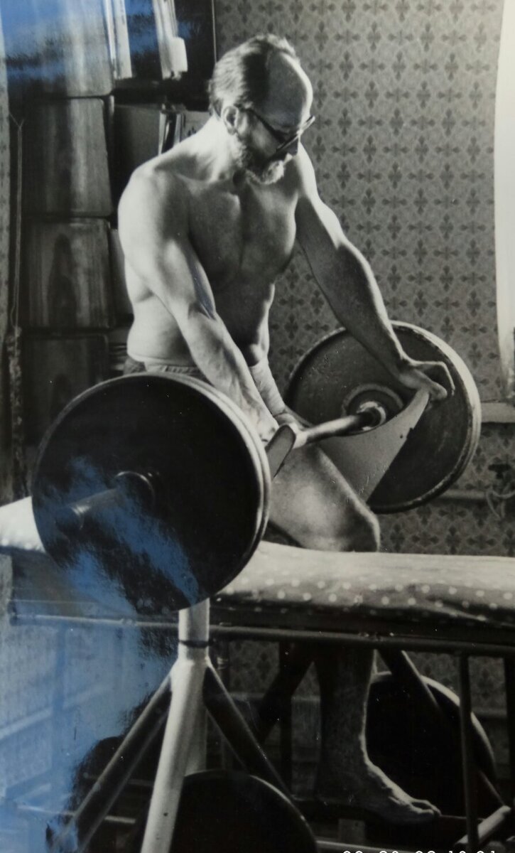 Юрий Петрович Власов