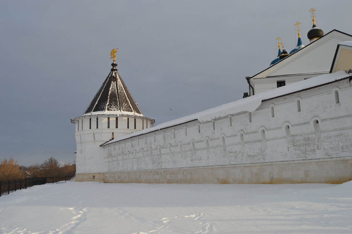Высоцкий монастырь в Серпухове