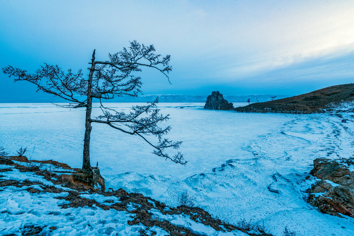 Шаманка с мыса Богатырь, раннее утро.