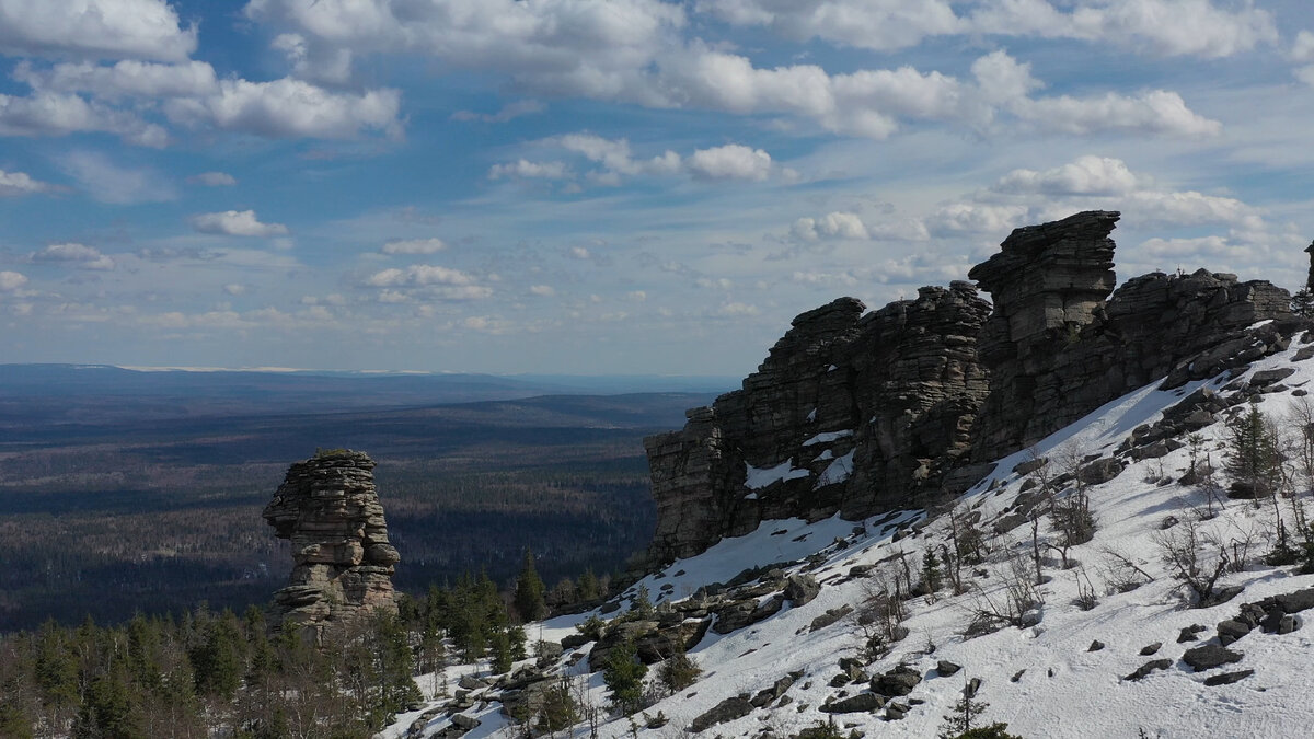 Атлант каменная гора