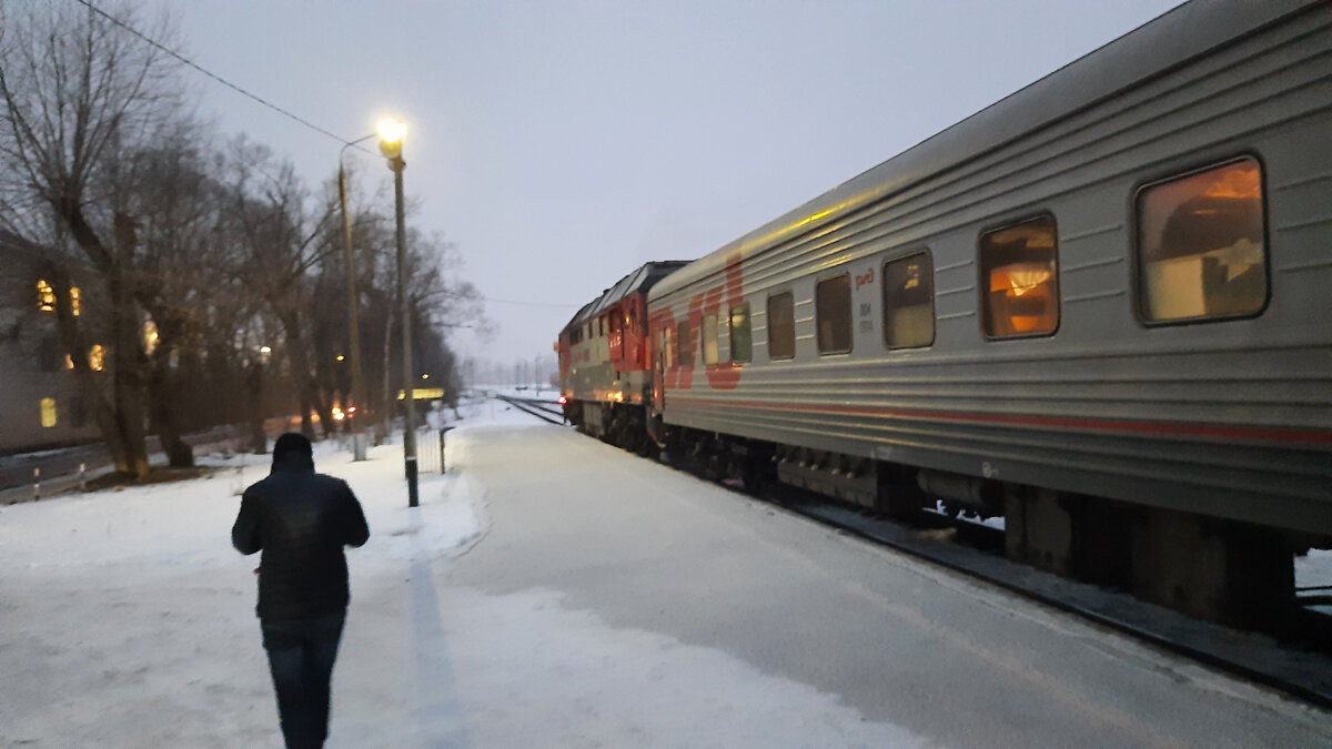 ОРАНЖЕВОЕ НАСТРОЕНИЕ. ПОЕЗДКА МОСКВА - ВЕЛИКИЕ ЛУКИ - ОСТАШКОВ - БОЛОГОЕ -  МОСКВА. ЧАСТЬ 1 | Московский Компас | Дзен