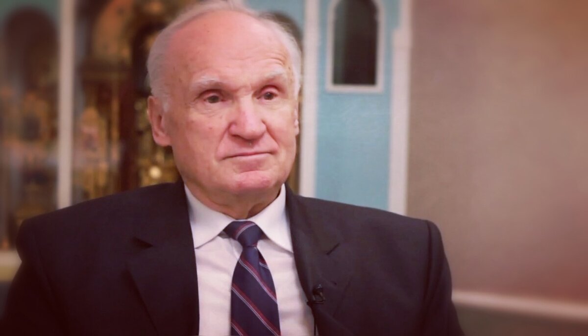 Алексей Ильич Осипов — учёный-богослов, педагог и публицист, доктор богословия, заслуженный профессор Московской духовной академии, апологет, проповедник, писатель, православный катехизатор.