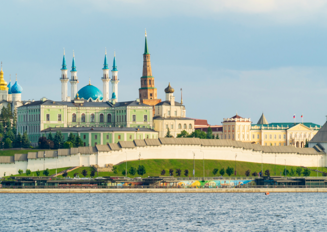 Речной круиз в Булгар и Свияжск. Кремль Казань. Казанский Кремль впечатления. Понравился Казанский Кремль.