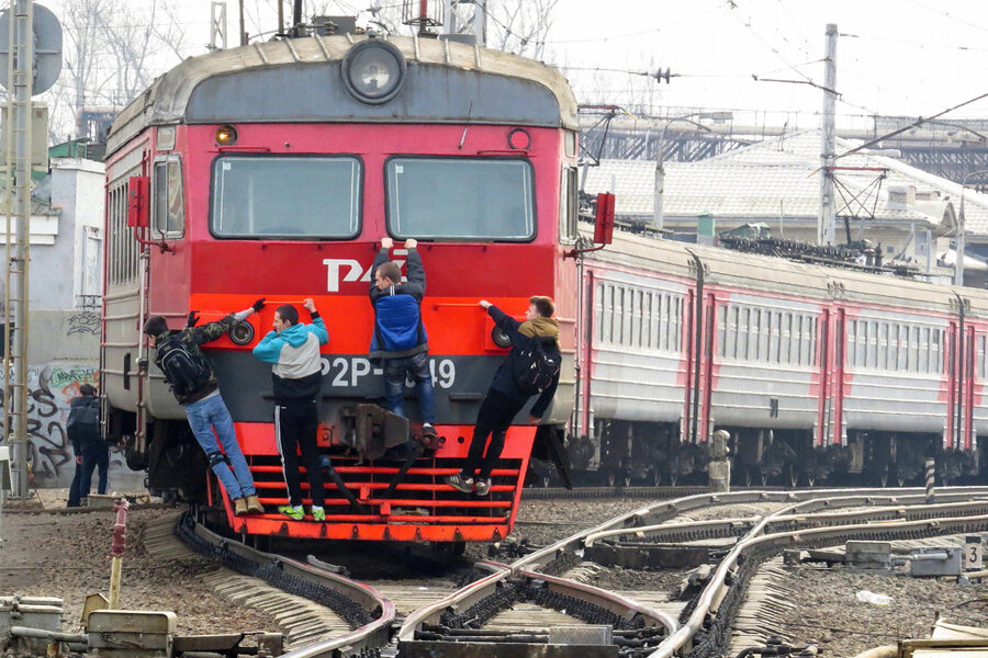 В Твери школьникам рассказали об опасностях «зацепинга»