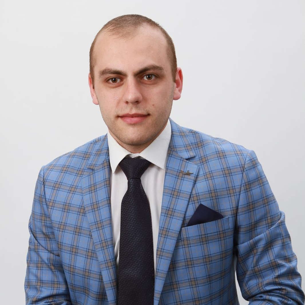 Роман Араевич Аветисян