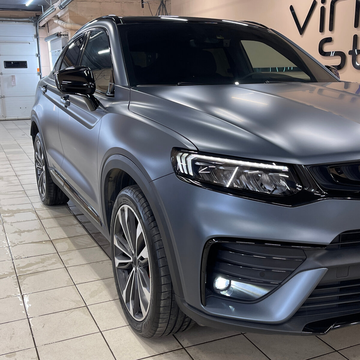 Джили атлас антихром. Geely Tugella антихром. Тугелла антихром. Джили атлас про антихром фото