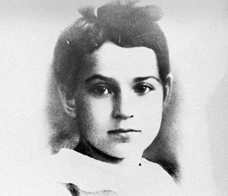 Таня Савичева