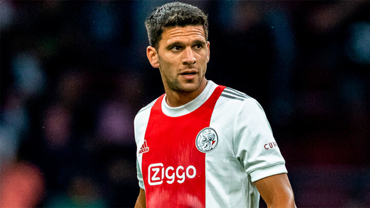 Лисандро Магальян